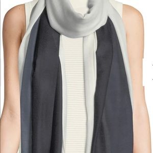NWT Sofia Cashmere Gray Ombre Cashmere Scarf